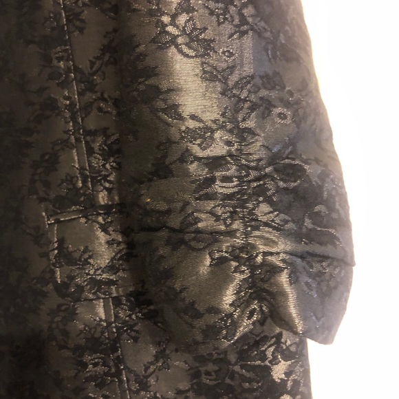 Dinner jacket - Picture 2 of 3